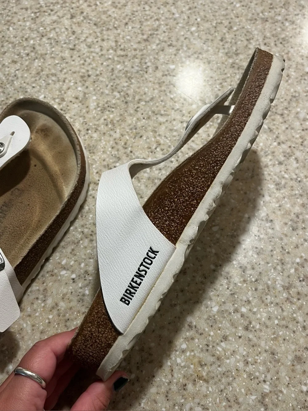 Birkenstock Gizeh Flip Flop Sandals for Women, Size 39 - White - USED